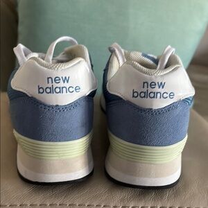 New Balance Womens Sneakers